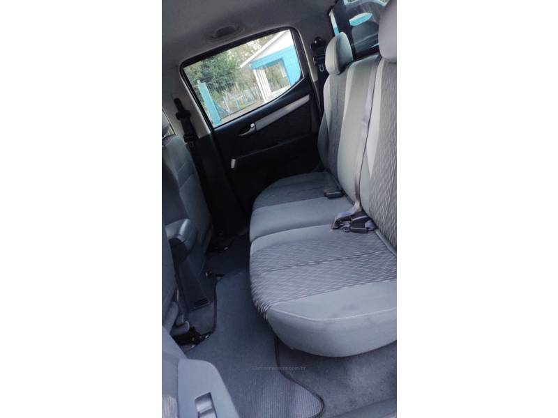 CHEVROLET - S10 - 2014/2014 - Preta - R$ 118.900,00